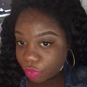 Meet your Posher, Brittney